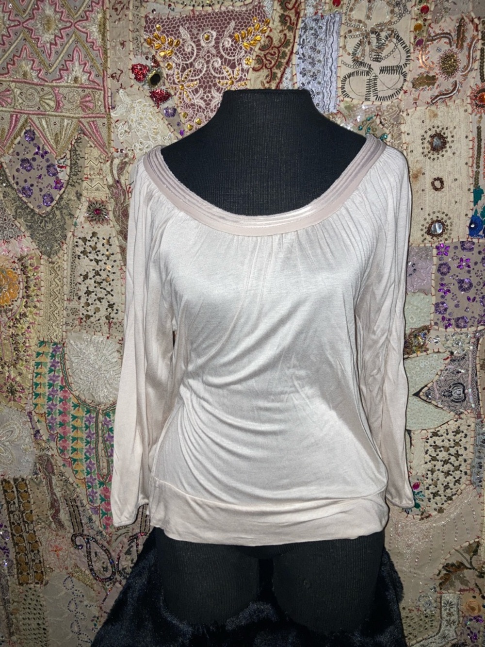 H&M Light Beige Scoop Neck Long Sleeve Top